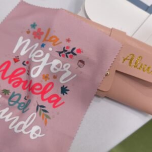 Funda gafas y toalla